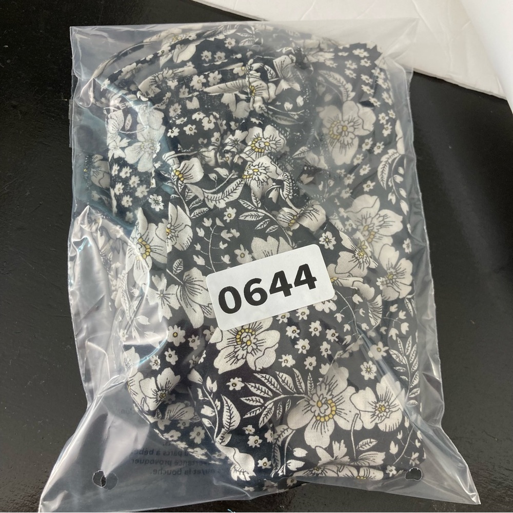 🌸✨ Premise Floral Blouse – NWT Beauty! - Picture 9 of 11